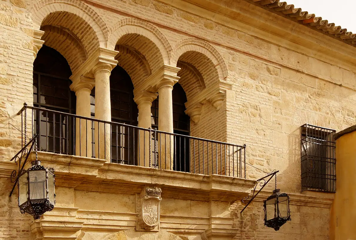 Balcón de las Caballerizas Reales de Córdoba, edificio del siglo XVI